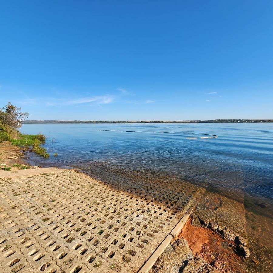Rancho Pantanal - Lago Corumba 4 Alexania Eksteriør bilde